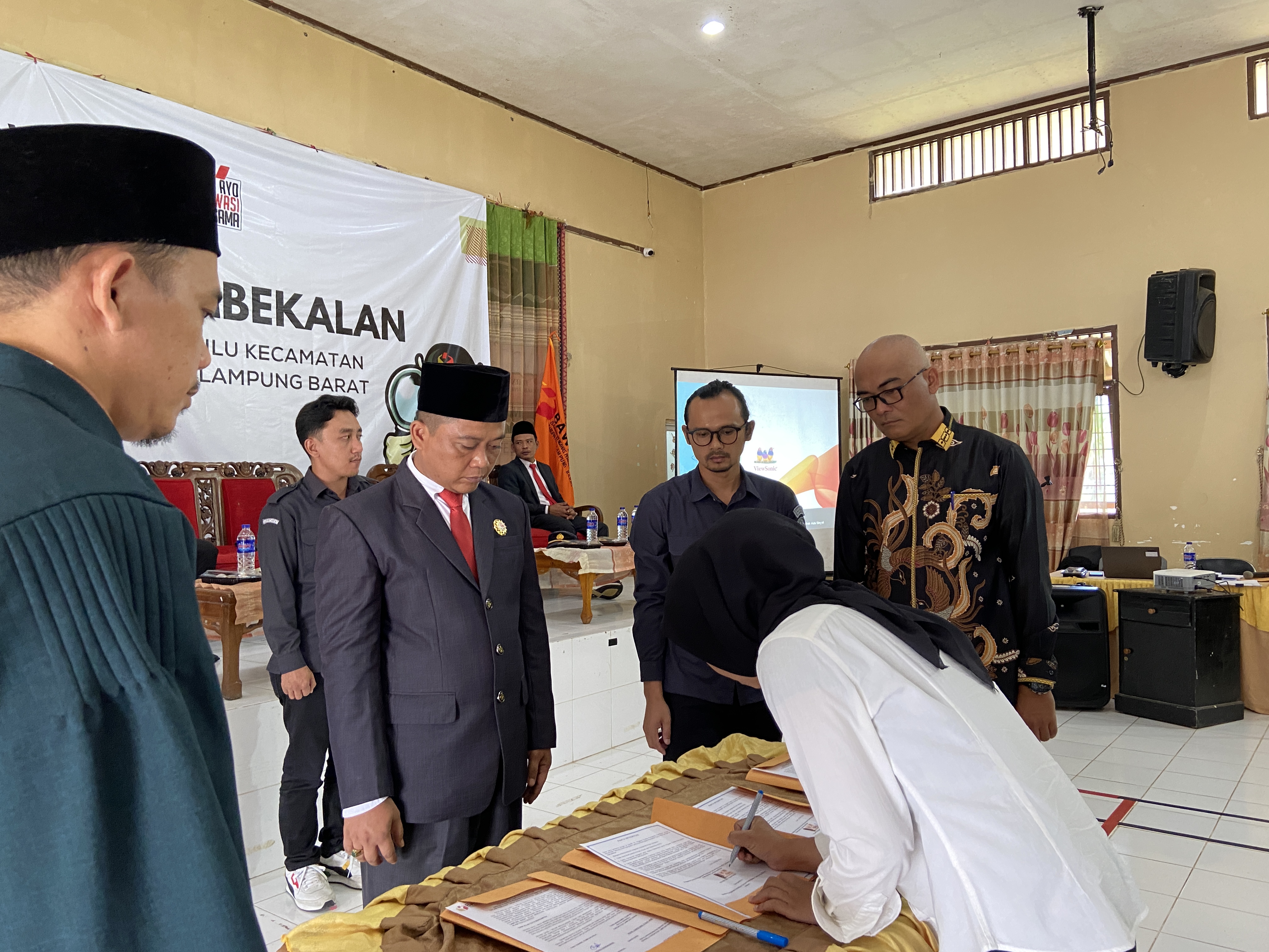 pendandatanganan berita acara