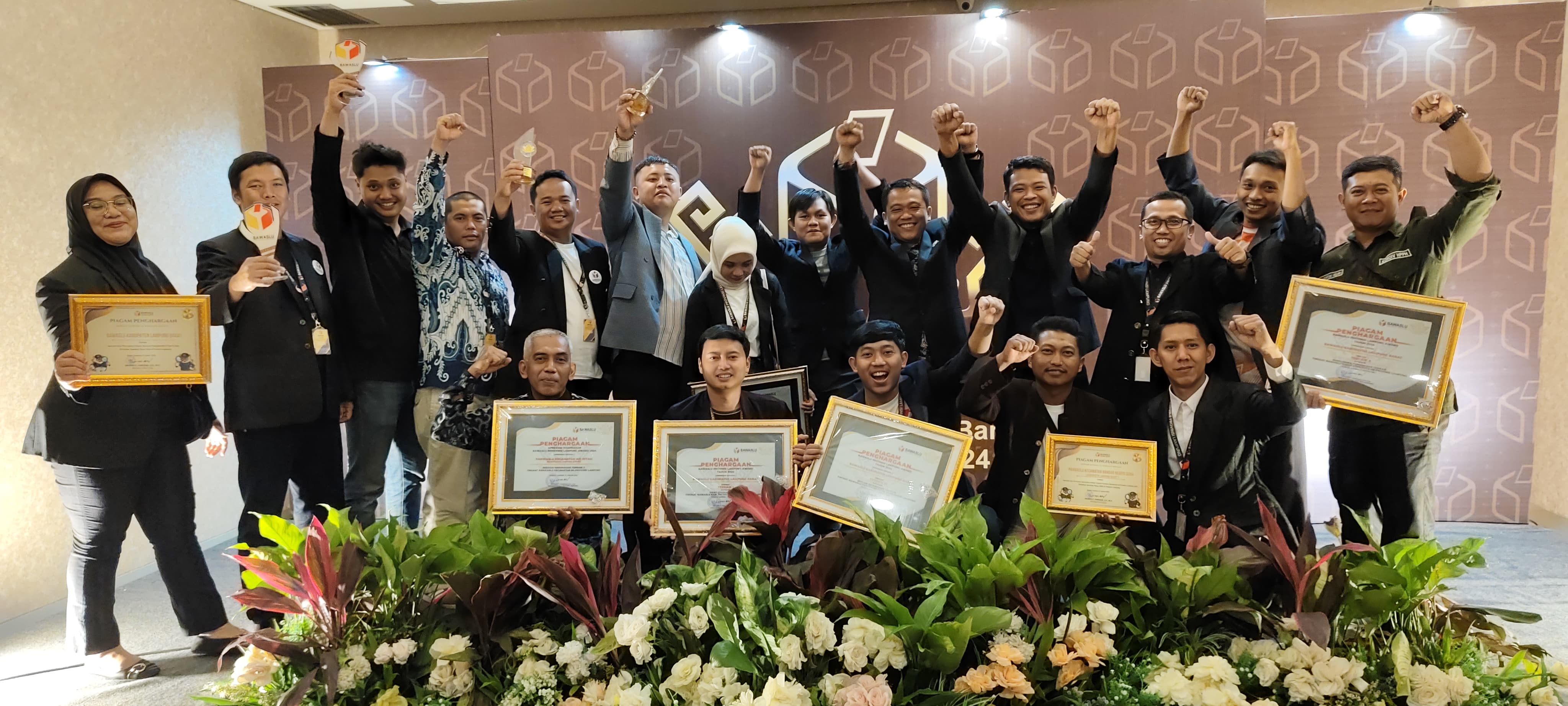 Foto Bawaslu dengan Panwascam