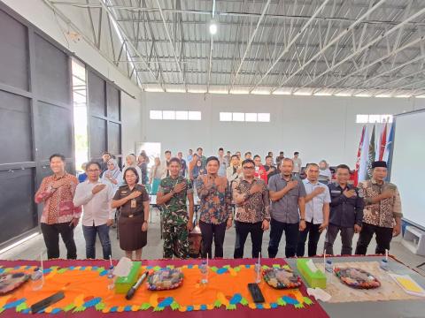 Foto bersama saat FGD