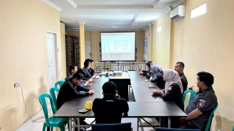 Foto saat Kajian Hukum di Bawaslu Kabupaten Lampung Barat
